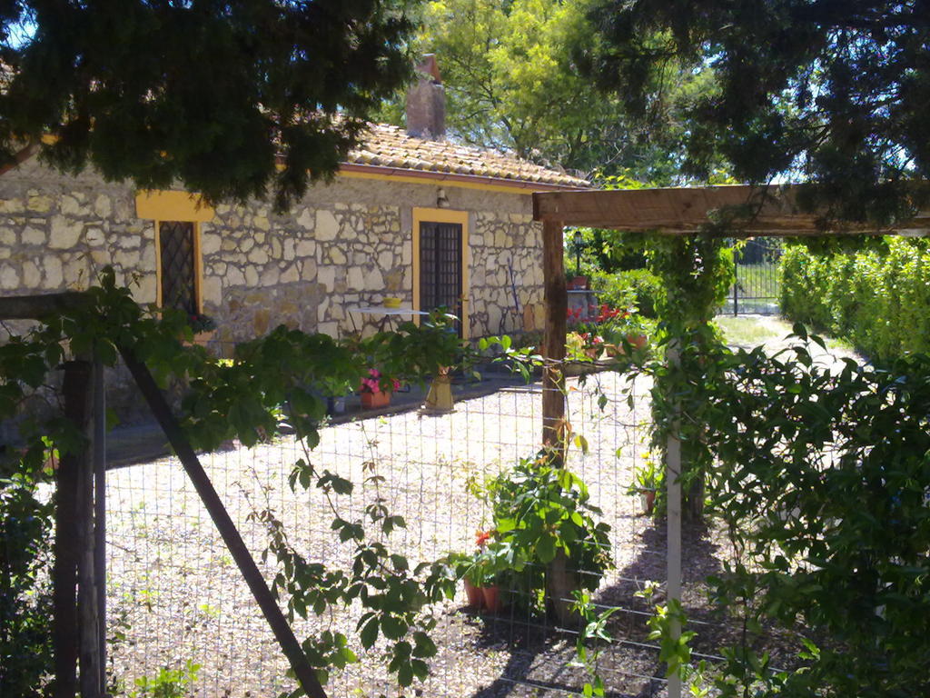 Casale Dinelli Villa Tarquinia Szoba fotó